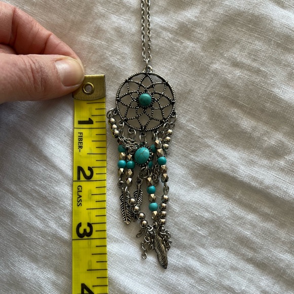 Silver tone and turquoise long necklace. Dream catcher motif. - Picture 9 of 10